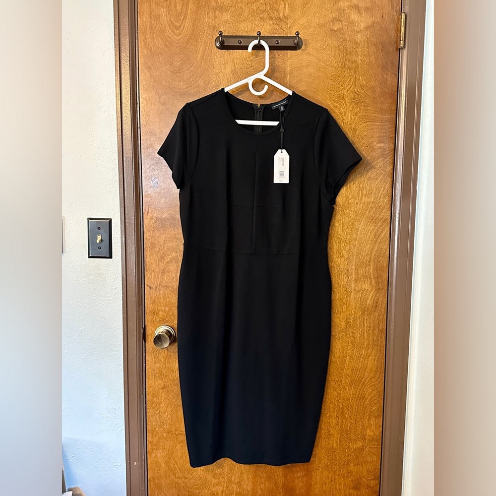 Universal Standard NWT XS black front seam ponte dress